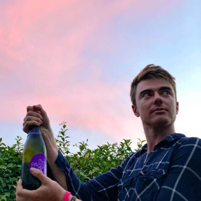 Tom